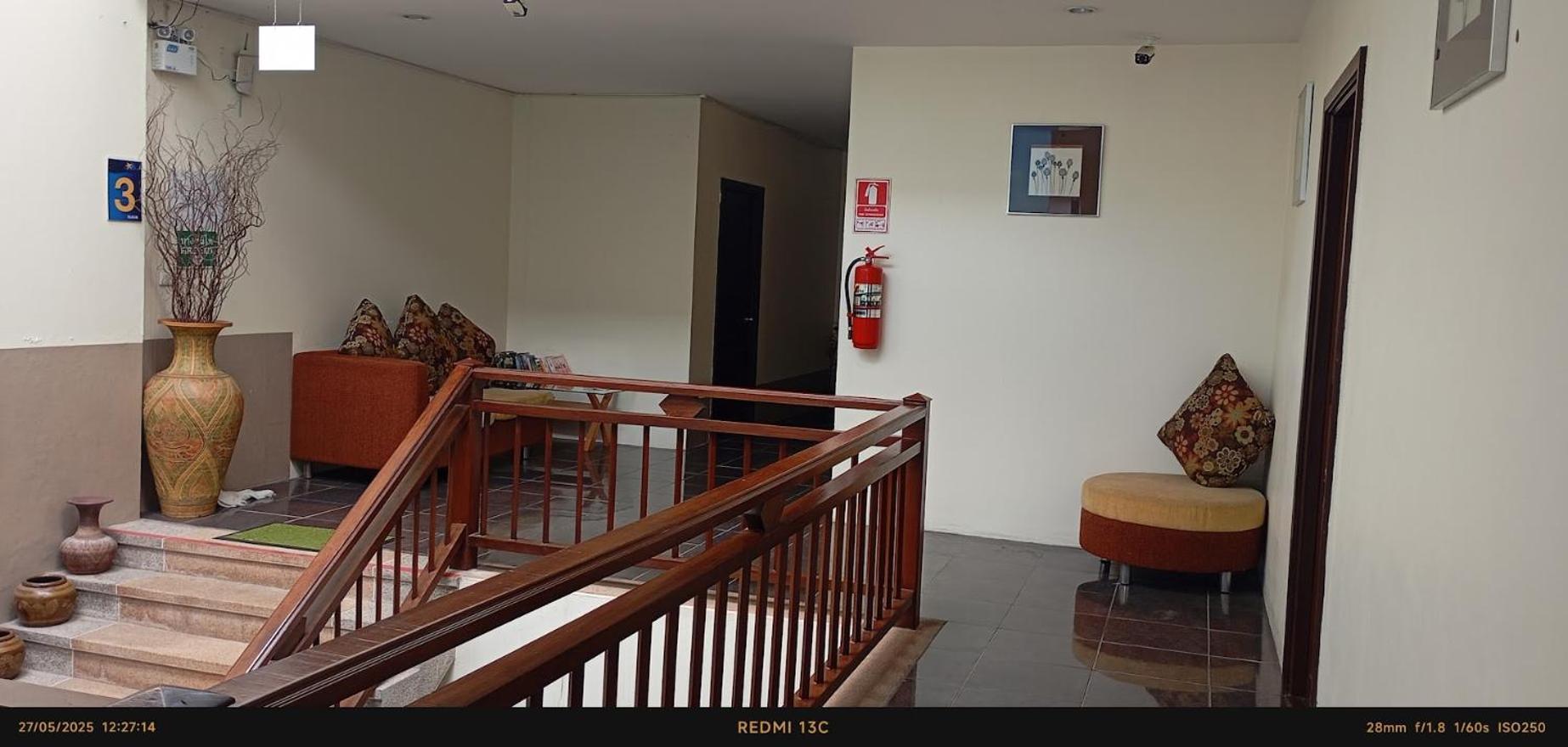 Sea Star House Hotel Ao Nang Exterior photo